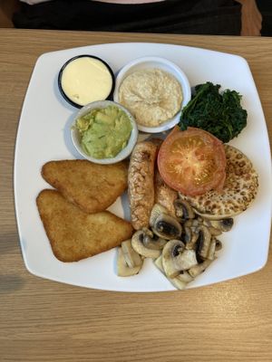 Vegan breakfast with hummus and avocado at The Swan in Banton