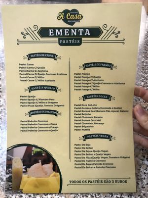 Menu dos pastéis  at Lanchonete A Casa in Barreiro