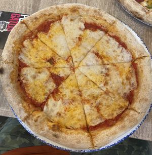 Vegan three cheese pizza!  at Pizza y Gatos in Madrid