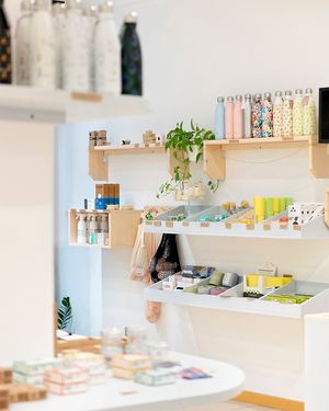  at Friendly Shop in Padua