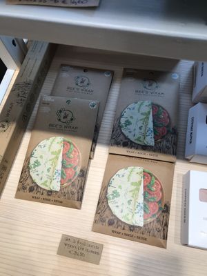 Pellicole alimentari vegane (senza cera d’api)   at Friendly Shop in Padua