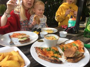 Great food with helpful staff, lots of vegan options. Watch out though, lots of the beers have isinglass (fish) in them!🐟  at Hope & Anchor in Ulverston