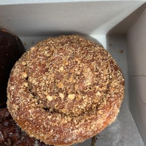 Cinnamon roll  at Jenny's Donuts in Redlands