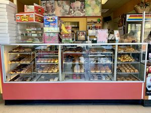 Jenny’s Donuts at Jenny's Donuts in Redlands