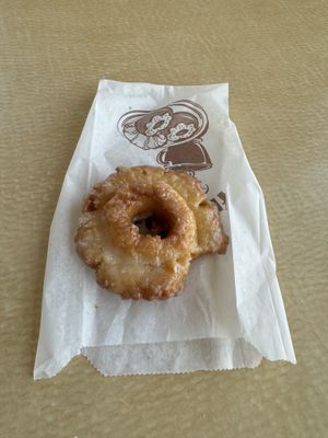 glazed (cake?) donut   at Jenny's Donuts in Redlands