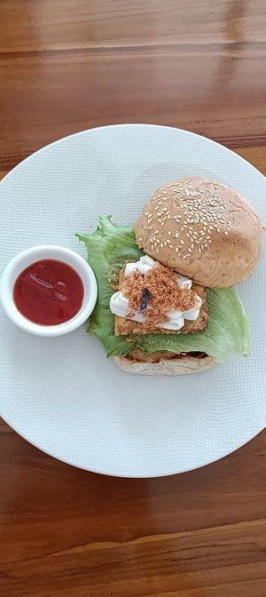 BURGER TEMPE VEGAN at Cis Culinary Vegan in Denpasar