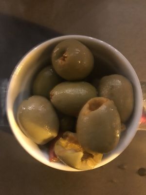 Spicy giant olives at El Dinàmic de BCN in Barcelona