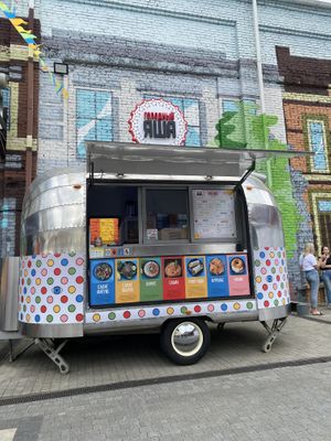 Food truck  at Golodniy Yasha in Krasnodar
