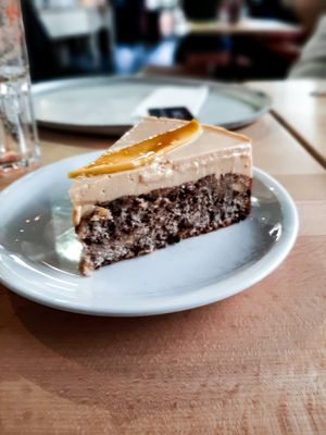 Mango-Schokokuchen at Red in Heidelberg