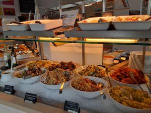 Food bar at Red in Heidelberg