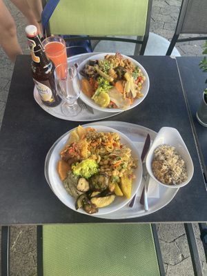 Dinner Day 1: buffet plater plus juice and local beer  at Red in Heidelberg