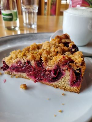 Kirschstreusel at Red in Heidelberg