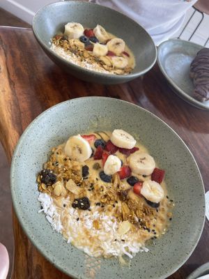 Goddess bowl using the Golden Pineapple smoothie - super gross - don’t order   at The Green Pineapple in Key West