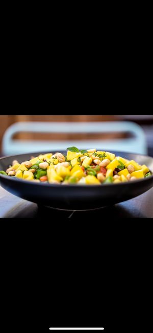 Mango Mint salad at The Blue Owl in Santa Barbara