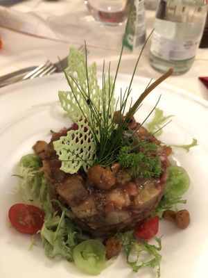Tartare von der Aubergine at Hotel Gasthof Brüggler in Radstadt