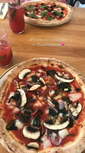 yum pizza at Chutnej in Prague