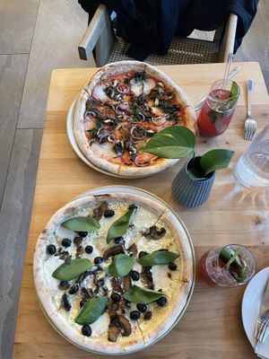 Pizza  at Chutnej in Prague