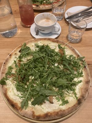 The Queen  at Chutnej in Prague