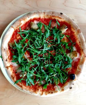 Artichoke Pizza at Chutnej in Prague