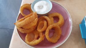 Onion rings at Chutnej in Prague