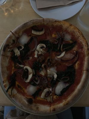 spinach pizza  at Chutnej in Prague