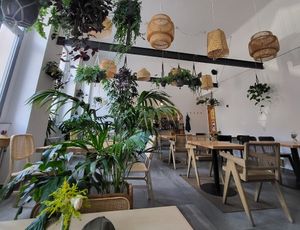 Grünes und gemütliches Ambiente at Chutnej in Prague
