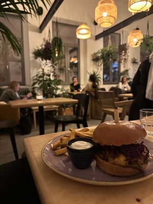 Sloppy Joe with fries  at Chutnej in Prague
