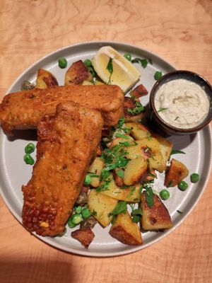 "Fish" Tofu with fried potatos and peas (and capers) at Chutnej in Prague