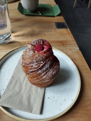 Raspberry and Panna Cotta cruffin at Chutnej in Prague