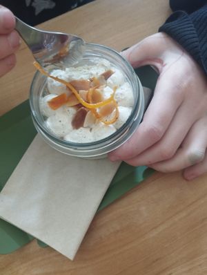 Blood orange cake at Chutnej in Prague