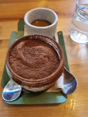 Tiramisu at Chutnej in Prague