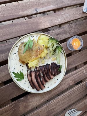   at Chutnej in Prague