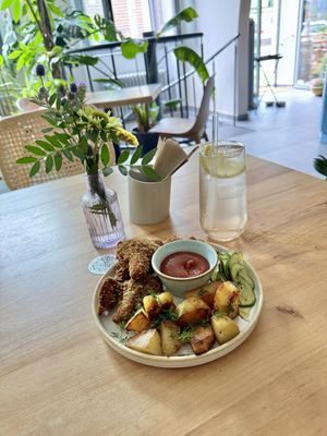   at Chutnej in Prague