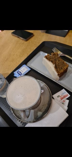 nom at Greeners in Salta