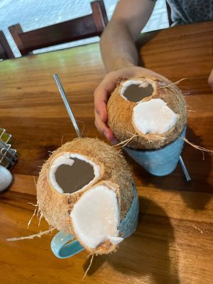 They gifted us 2 coconut 🥥 so nice ❤️‍🔥❤️‍🔥❤️‍🔥 the day before our leaving 🥲 came here every day since in porto Viejo   at AmaSer in Puerto Viejo De Talamanca