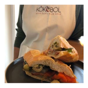 Entrepans freds i calents at Kokobol in Igualada