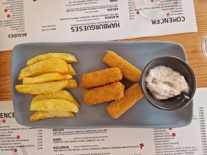 Vegan fish and chips at Kokobol in Igualada