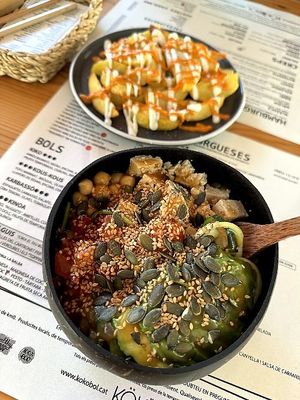 Koko bravas + Customised bowl at Kokobol in Igualada