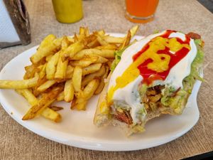  at Fuente Rica Rica in Santiago