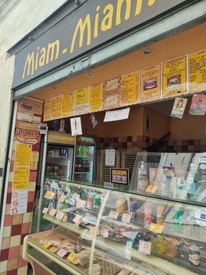  at MIAM MIAM in Avignon