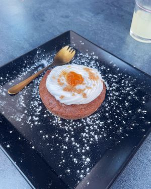 Tarta de zanahoria  at Reed in Luxembourg City
