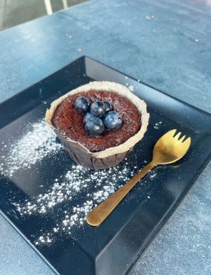 Brownie  at Reed in Luxembourg City