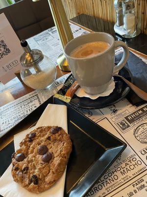   at Reed in Luxembourg City