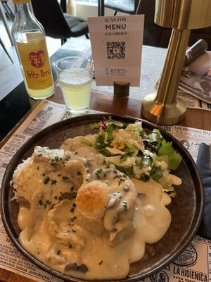   at Reed in Luxembourg City