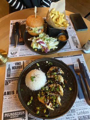   at Reed in Luxembourg City