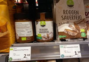 roggensauerteig (flüssig und pulver) at denn's BioMarkt - Luegallee in Dusseldorf
