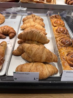   at denn's BioMarkt - Luegallee in Dusseldorf