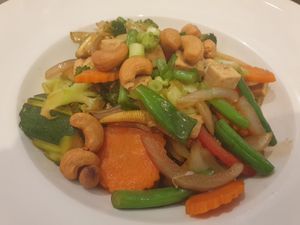 Vegan Cashew stirfry at Muang Thong Thai in Bendigo