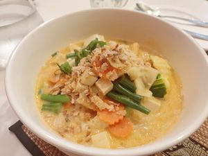 Vegan laksa - not soupy enough more like red curry noodles at Muang Thong Thai in Bendigo