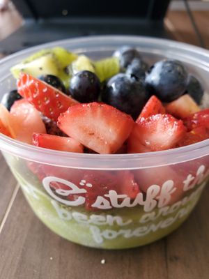 Matcha tea acai bowl with fresh fruit. at Everbowl in Venice